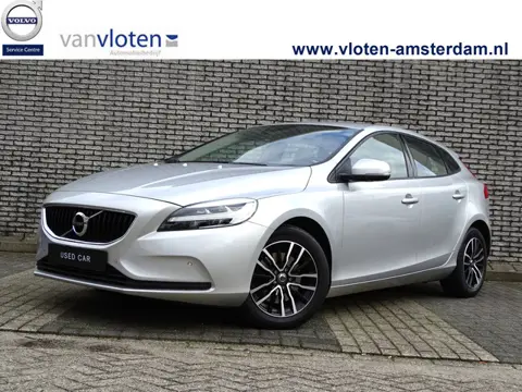 Volvo V40 2.0 T2 Inscription | Leder | BLIS | PDC