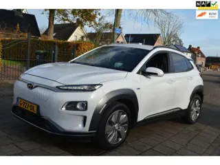 Hyundai Kona EV Premium 64 kWh