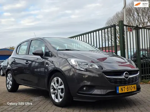 Opel Corsa 1.4 Color Edition airco cruis control cv op afs