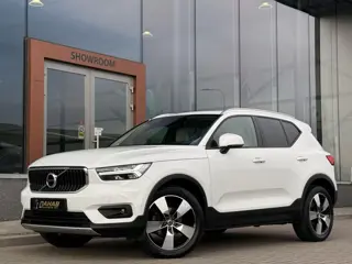 Volvo XC40 1.5 T3 | Pano | Navi | ACC | Achteruitrijcamera | Stoelverwarming | Apple Carplay |