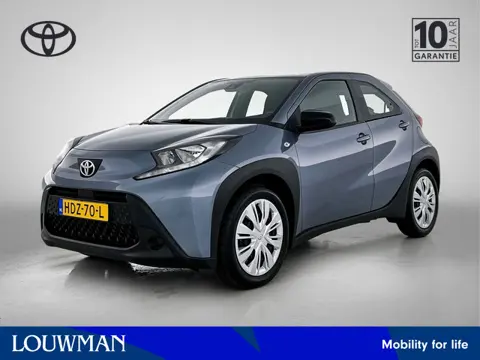 Toyota Aygo X 1.0 VVT-i MT Play | BTW Voertuig | Achteruitrijcamera | Rijklaar