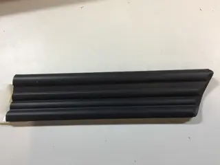 Stootstrip spatbord RV Opel Kadett E 90257114