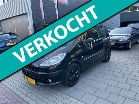 Peugeot 1007 1.4 Gentry Trekhaak Airco NAP APK 1 Jaar