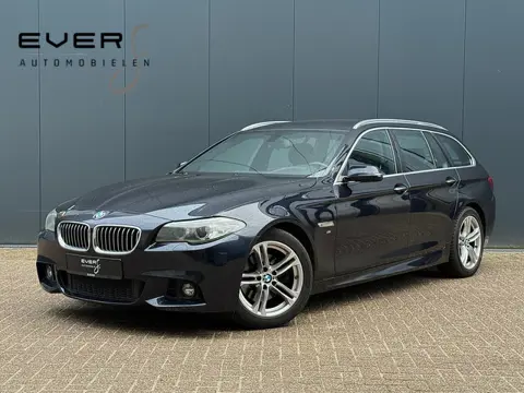 BMW 5-serie Touring 520i High Executive, M-Sportpakket, Navigatie, Sport/Seats, PDC, Led, 18'LMV Per