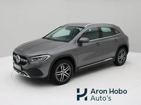 Mercedes-Benz GLA-klasse 250 e Progressive Camera, Carplay, Sfeerverlichting, Stoelverwarming