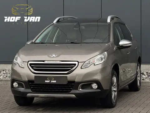 Peugeot 2008 1.2 PureTech Allure/PANO/NAVI/110PK/PDC/CRUISE/NAP