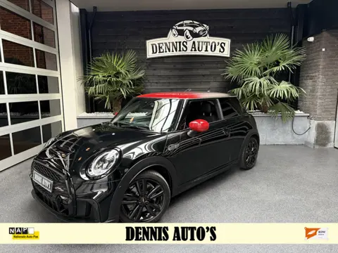 Mini Mini 2.0 John Cooper S Works Trim Resolute Go Edition