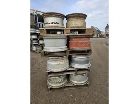 Onbekend 11.75 / 22.5 TRAILER RIM STEEL FOR DRUM BRAKES