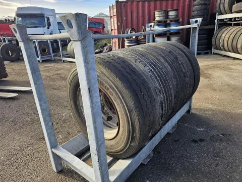 Hankook TRAILER TIRE (bj 2010)