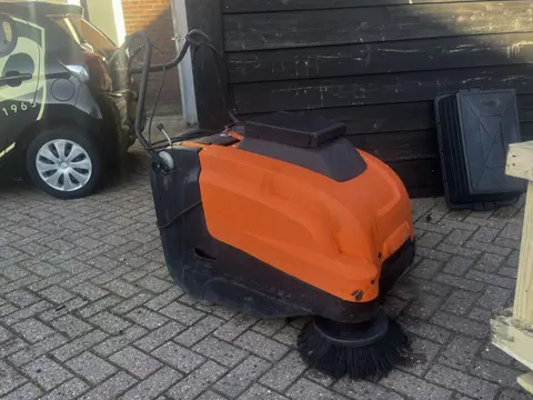 Kärcher KM75-40W - Veegmachine