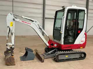 Takeuchi TB 216 (bj 2020)