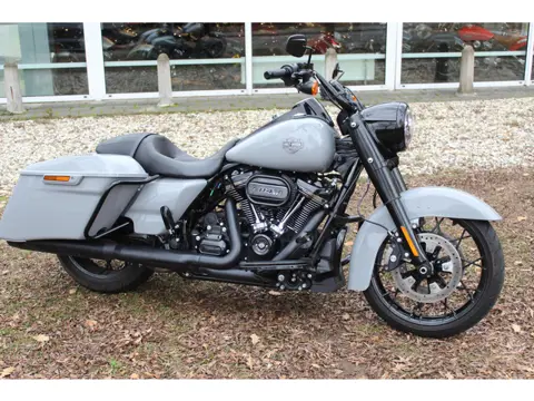 Harley-Davidson Road King  Road-King Special FLHRXS