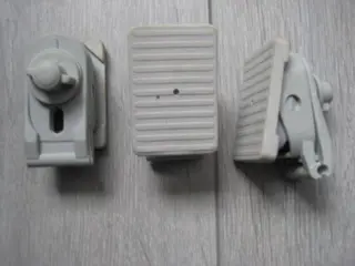 Tentstok bevestiging caravanwand