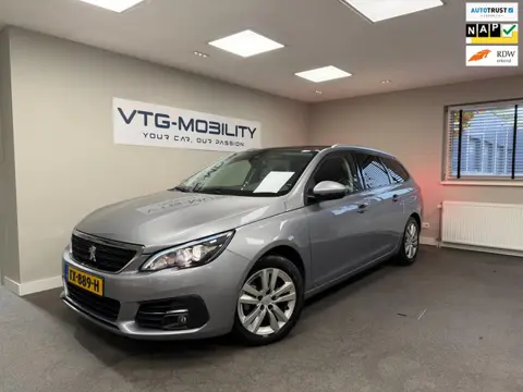 Peugeot 308 SW 1.2 PureTech Blue Lease Executive Navi|Pano|PDC V/A|ElektrischPakket|APK 11-2026