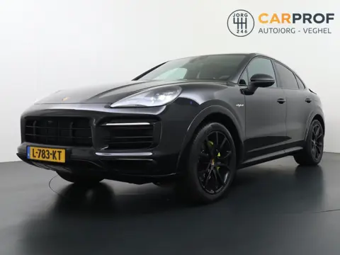 Porsche Cayenne Coupé 3.0 E-Hybrid Panoramadak | 1e Eigenaar | Dealer onderhouden | 360 Camera