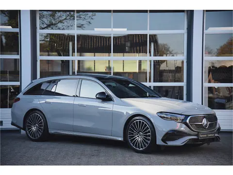Mercedes-Benz E-Klasse Estate 300 e AMG Line (bj 2024)