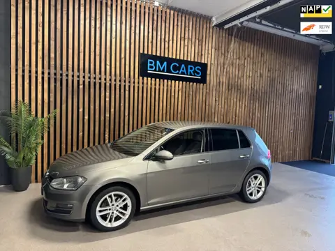 Volkswagen Golf 1.4 TSI Highline Airco, Navigatie, Cruise control