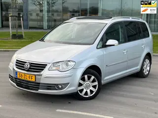 Volkswagen Touran 1.4 TSI Highline 7P AUT SCHUIFDAK NAP CAMERA