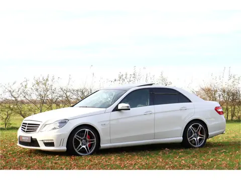 Mercedes-Benz E-Klasse E 63 AMG - W212 - P30 Performance Package !