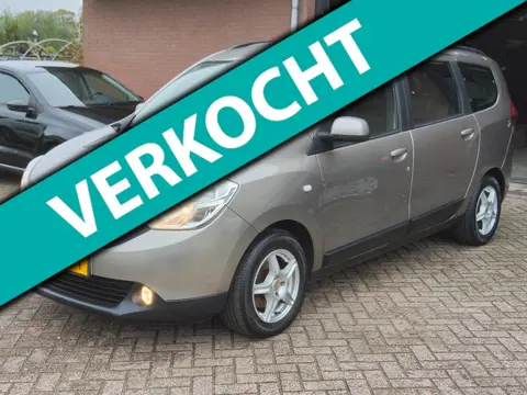 Dacia Lodgy 1.2 TCe Lauréate 7p. LAGE KM, AIRCO, CRUISE, BOEKJES!!