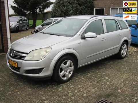 Opel Astra Wagon 1.6 Business LEES TEKST
