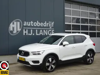 Volvo XC40 2.0 T4 Momentum (bj 2018, automaat)