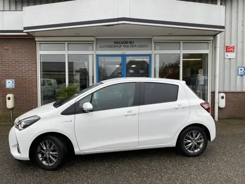 Toyota Yaris 1.5 Hybrid Dynamic Apple Carplay/Android Auto