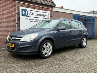 Opel Astra 1.6 Executive NIEUW APK/NAP/5DEURS (bj 2009)