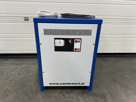 Heftruck Accu lader / Forklift Charger New 48V / 80V More in stock.