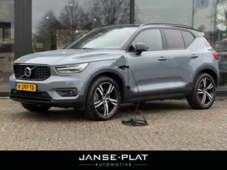 Volvo XC40 1.5 T5 Recharge R-Design Pano | Trekhaak | Pilot Ass. |