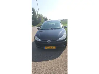Peugeot 206 1.4 HDi One-line Nieuwe Koppeling