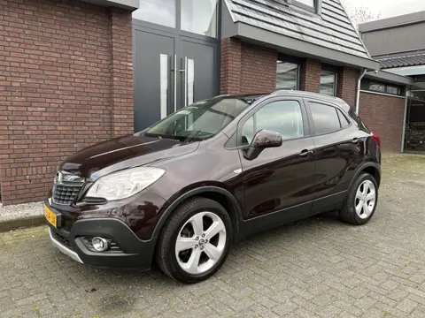 Opel Mokka 1.4 T Cosmo 4x4 NIEUWE APK | TREKHAAK | CRUISE CONTROL | PDC V+A | NAV
