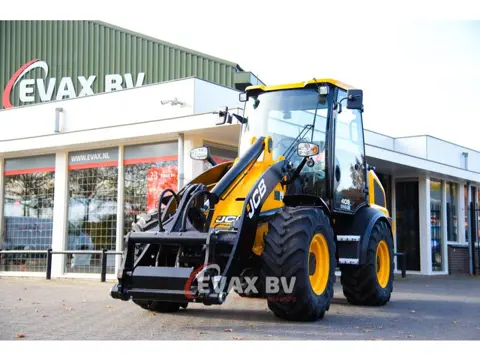 JCB 409