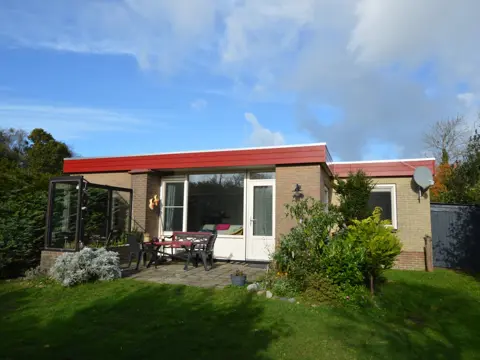 Vrijstaand gezellig ingericht vakantiehuis nabij De Koog