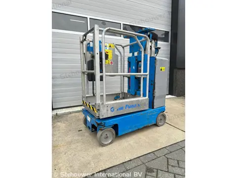 Genie GR12 mast hoogwerker masthoogwerker GRC12