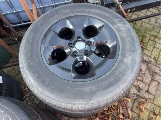 Jeep Wrangler - Originele wielenset 18 inch!