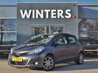 Toyota Yaris 1.3 VVT-i Dynamic | Cruise control | Bluetooth | ACC | Start-Stop systeem | Trekhaak |