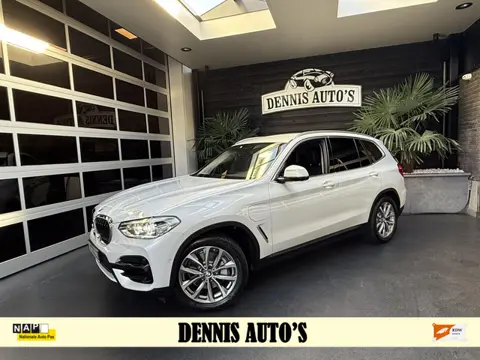 BMW X3 xDrive30e advantage