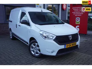 Dacia DOKKER 1.3 TCE Benzine !!!/ Airco / Stoelverwarming /Trekhaak/ DAB / Bluetooth / Winterwielen