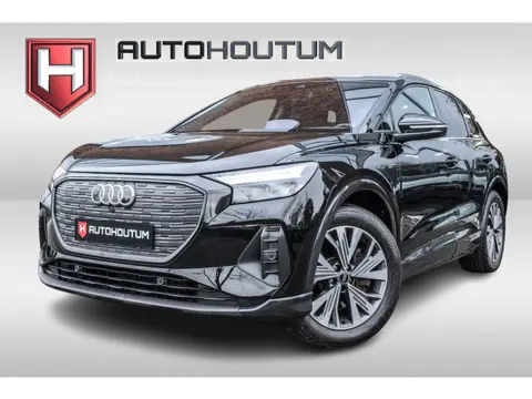 Audi Q4 e-tron 45 quattro 77 kWh Trekhaak, Leder, Sportstoelen, Achteruitrijcamera, Head-up display