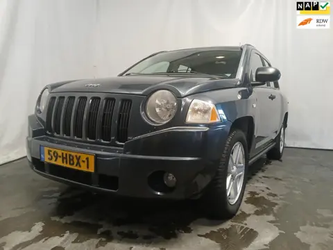 Jeep Compass 2.4 Limited - Motorlamp - Schade