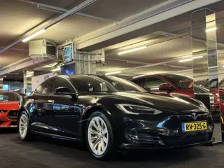 Tesla Model S 75D BASE // NL-AUTO // PANO // LUCHTVERING