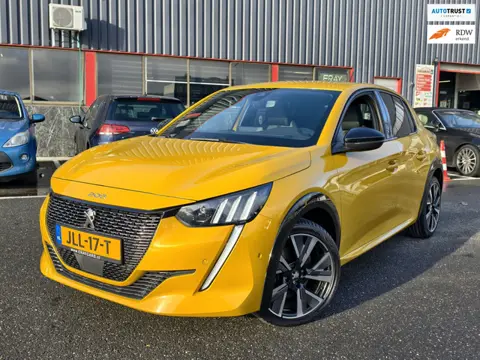 Peugeot 208 1.2 PureTech GT-Line / AUTOMAAT / LAGE KM / FULL OPTION /