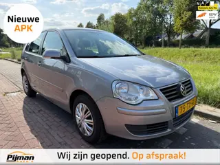 Volkswagen Polo 1.4-16V Optive / 1Ste Eig!! / 5-Deurs / Airco / NL AUTO / N.A.P. / Leuke auto!!