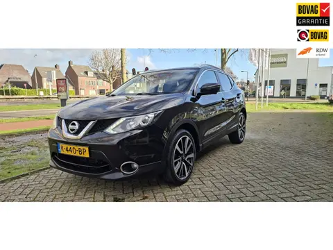Nissan Qashqai 1.2 Tekna automaat/leder/stoelverwarming/bluetooth