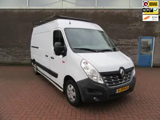 Renault Master T35 2.3 dCi L2H2