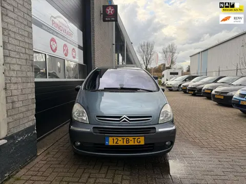 Citroen Xsara Picasso 2.0i-16V Caractère Automaat JAAR APK