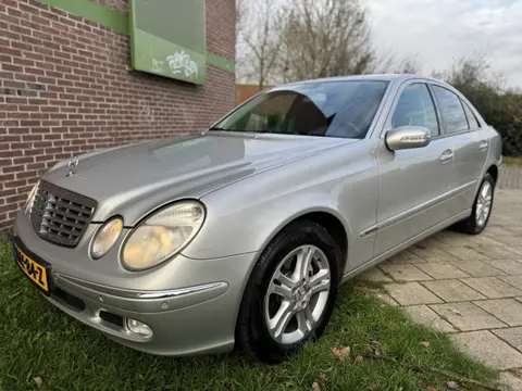 Mercedes-Benz E-Klasse 220 CDI Elegance*2004*Clima|Cruise|Pdc|Lmv