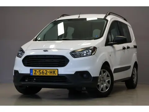 Ford Tourneo Courier |Airco|Trekhaak|VERKOCHT