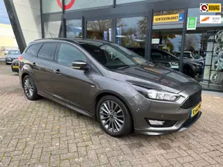 Ford Focus Wagon 1.0 ST-Line